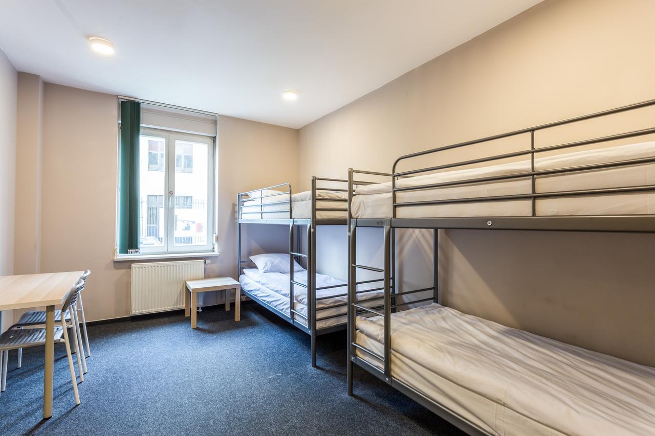 Greenwood Hostel Centrum وارسو المظهر الخارجي الصورة