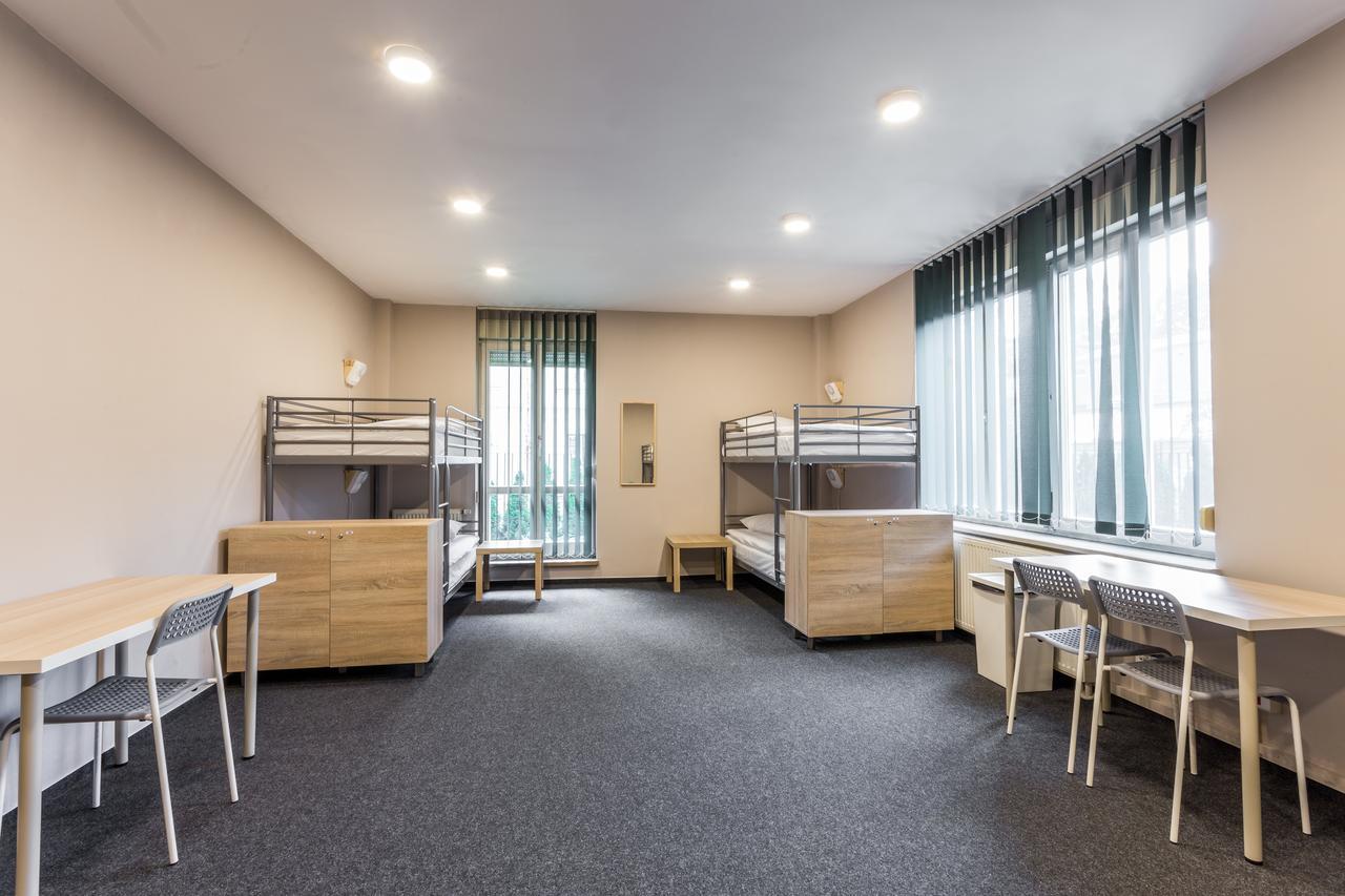 Greenwood Hostel Centrum وارسو المظهر الخارجي الصورة